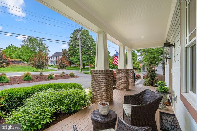 767 MONROE ST, Herndon, VA 20170