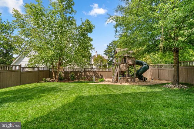 767 MONROE ST, Herndon, VA 20170