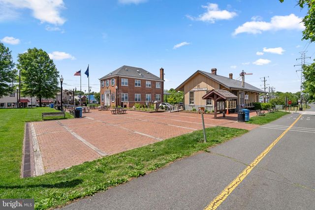 767 MONROE ST, Herndon, VA 20170