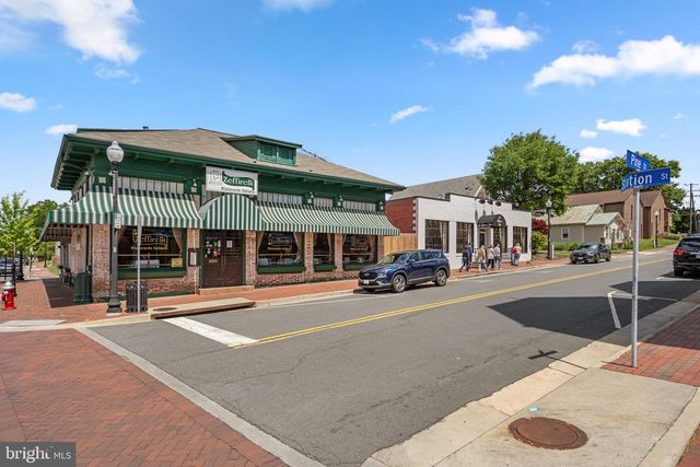 767 MONROE ST, Herndon, VA 20170