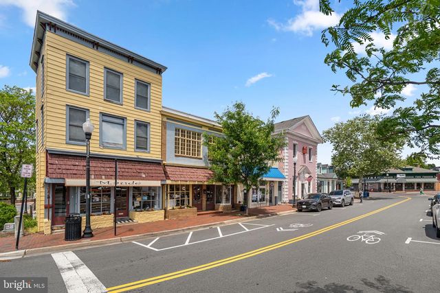 767 MONROE ST, Herndon, VA 20170