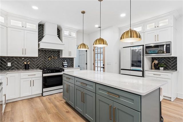 730 Mabry Road, Sandy Springs, GA 30328