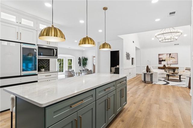 730 Mabry Road, Sandy Springs, GA 30328