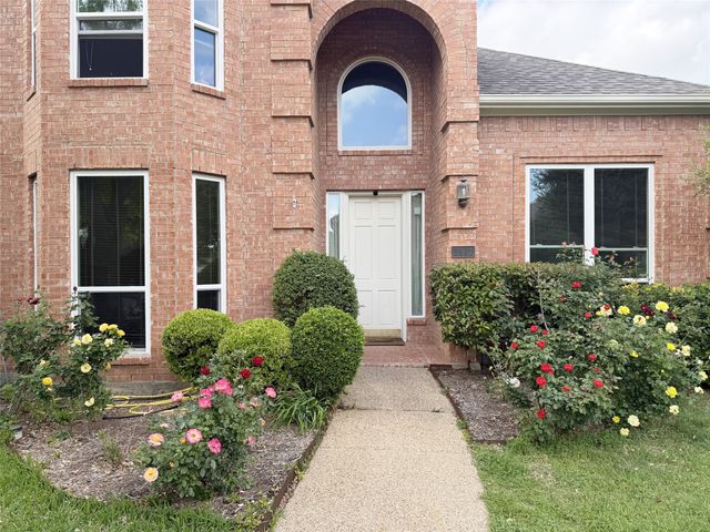 2901 Barksdale Drive, Plano, TX 75025