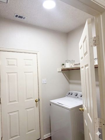 2901 Barksdale Drive, Plano, TX 75025