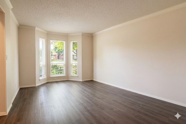 2901 Barksdale Drive, Plano, TX 75025