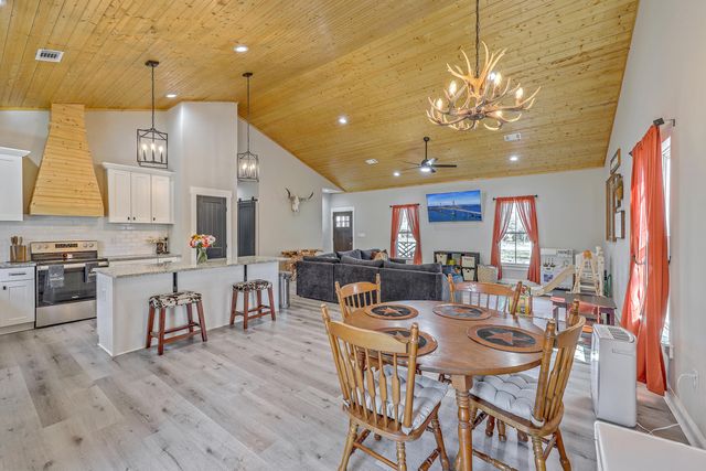 1691 Bennett Circle, Holly Hill, SC 29059