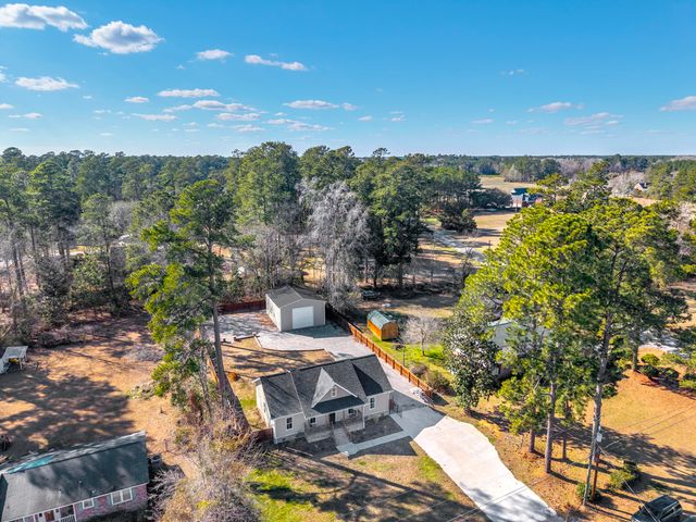 1691 Bennett Circle, Holly Hill, SC 29059