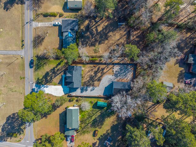 1691 Bennett Circle, Holly Hill, SC 29059