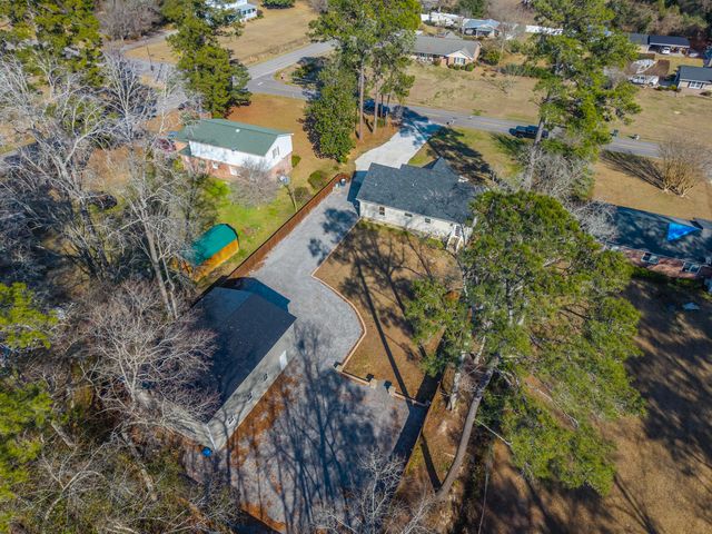 1691 Bennett Circle, Holly Hill, SC 29059