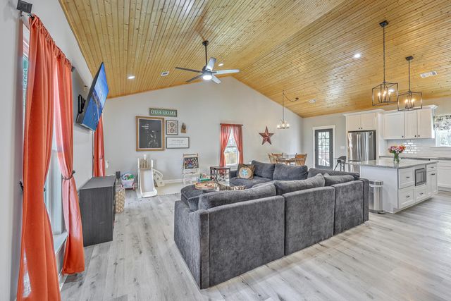 1691 Bennett Circle, Holly Hill, SC 29059