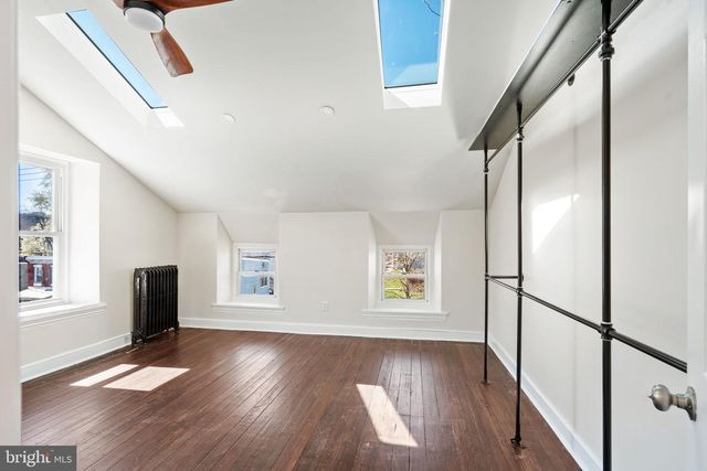 332 W QUEEN LN, Philadelphia, PA 19144