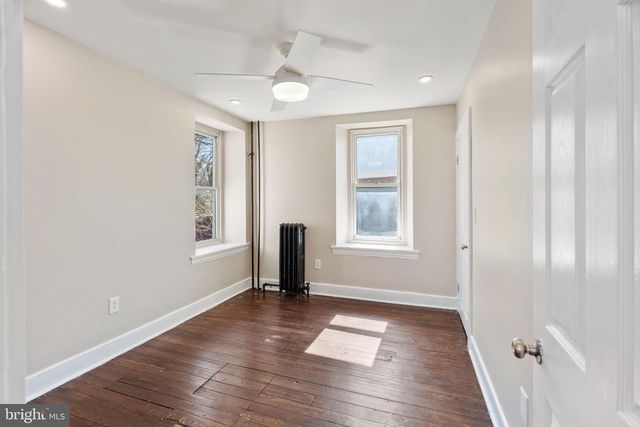 332 W QUEEN LN, Philadelphia, PA 19144