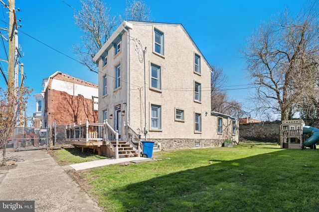 332 W QUEEN LN, Philadelphia, PA 19144