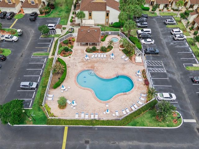 3008 CLUBVIEW DRIVE U3, Orlando, FL 32822