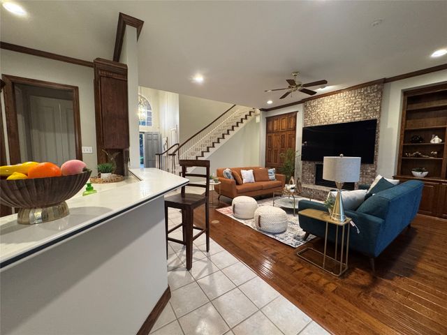 6713 Columbine Way, Plano, TX 75093