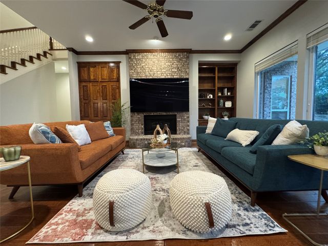 6713 Columbine Way, Plano, TX 75093