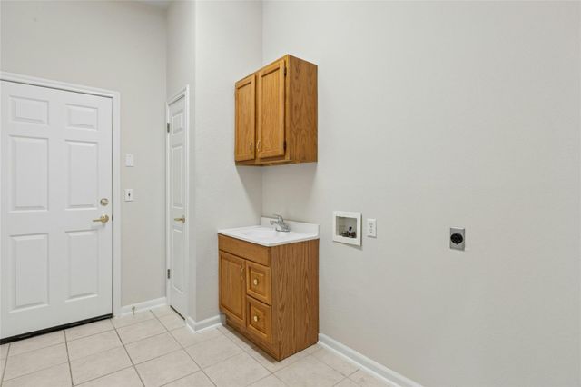 138 Running Water ST, Georgetown, TX 78633