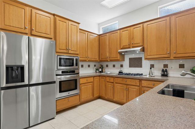 138 Running Water ST, Georgetown, TX 78633