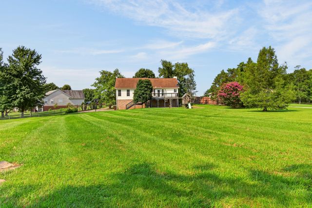 364 Ridgeview Drive, Berea, KY 40403