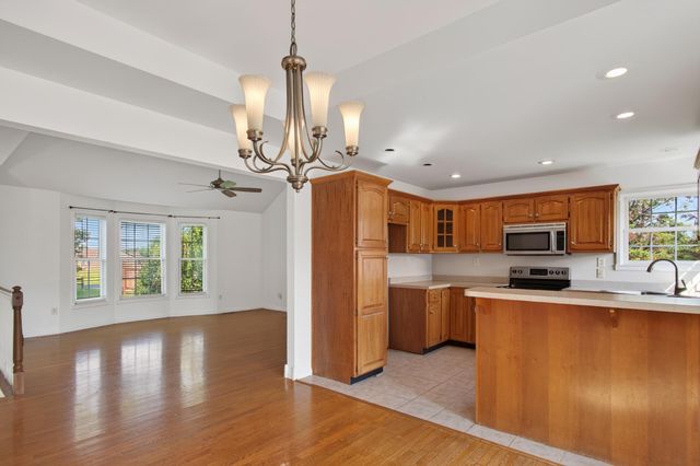 364 Ridgeview Drive, Berea, KY 40403