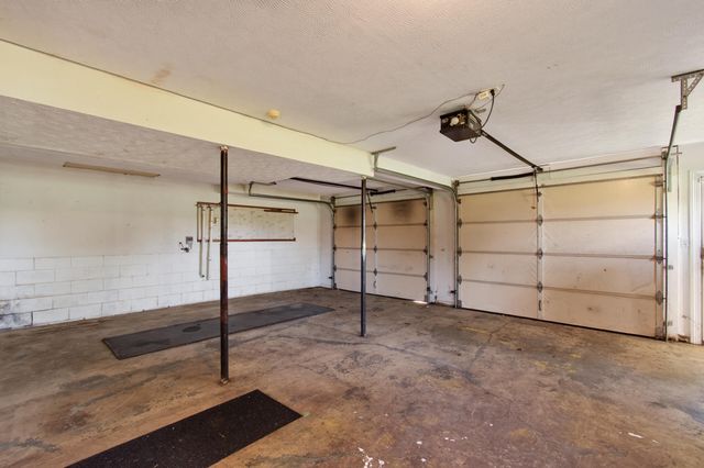 364 Ridgeview Drive, Berea, KY 40403