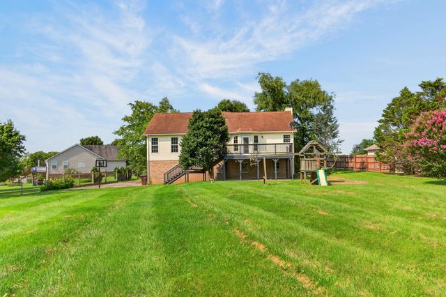364 Ridgeview Drive, Berea, KY 40403