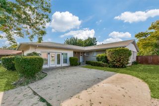 205 Valencia Drive, Garland, TX 75041