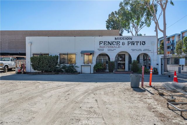 8464 Garvey Avenue, Rosemead, CA 91770