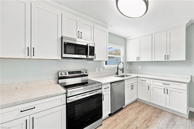 108 Santa Clara DR, Hampton, VA 23666