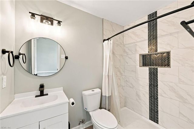 108 Santa Clara DR, Hampton, VA 23666