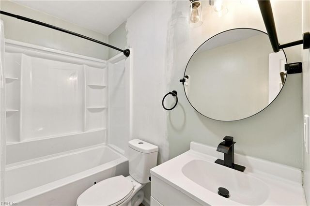 108 Santa Clara DR, Hampton, VA 23666