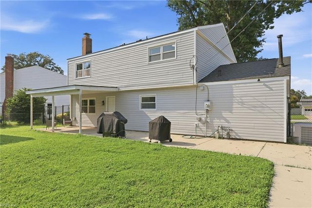 108 Santa Clara DR, Hampton, VA 23666