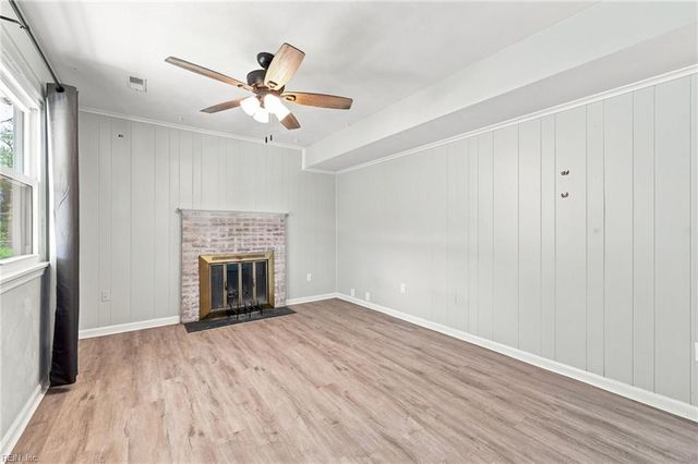 108 Santa Clara DR, Hampton, VA 23666