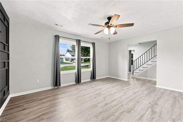 108 Santa Clara DR, Hampton, VA 23666
