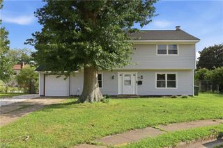 108 Santa Clara DR, Hampton, VA 23666
