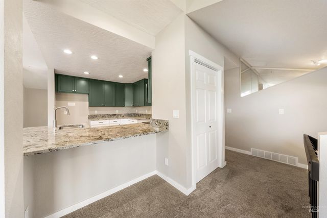 2925 Pascoe Ln, Nampa, ID 83686