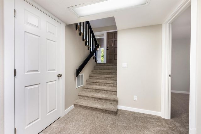 2925 Pascoe Ln, Nampa, ID 83686