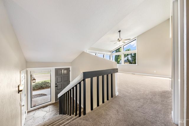 2925 Pascoe Ln, Nampa, ID 83686