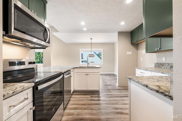 2925 Pascoe Ln, Nampa, ID 83686