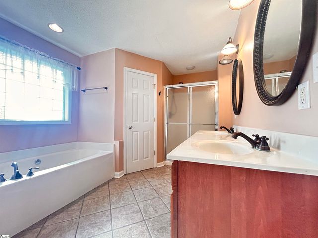 104 Arbor Court, Greenwood, SC 29649