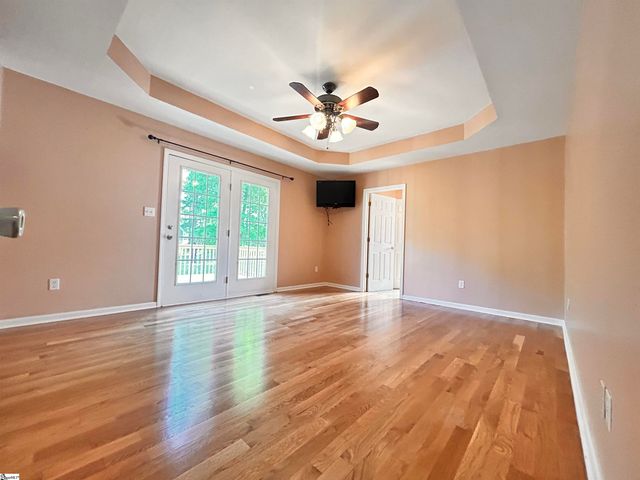 104 Arbor Court, Greenwood, SC 29649