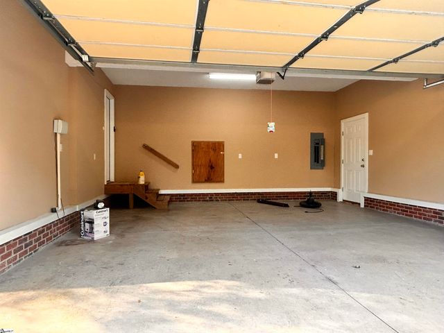 104 Arbor Court, Greenwood, SC 29649