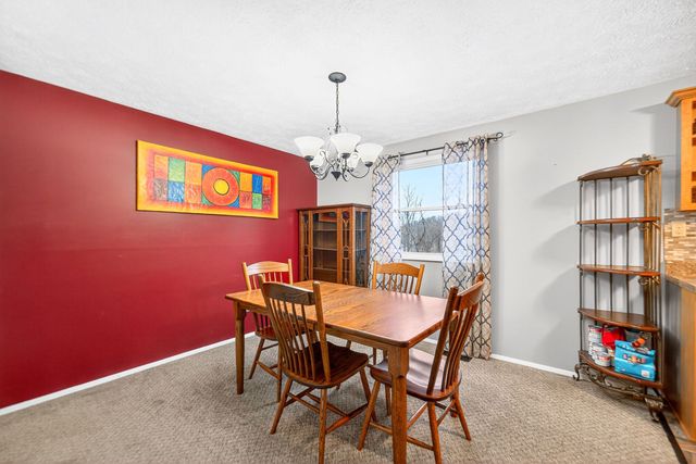 1952 Colleen, North Huntingdon, PA 15642