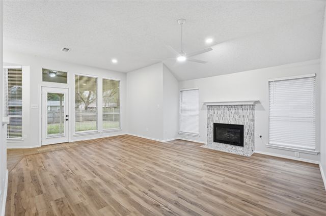 908 York Street, Forney, TX 75126