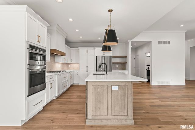 2003 Old Ironbridge, Chatham, IL 62629