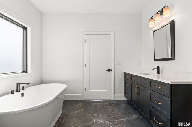 2003 Old Ironbridge, Chatham, IL 62629