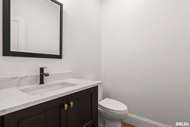 2003 Old Ironbridge, Chatham, IL 62629