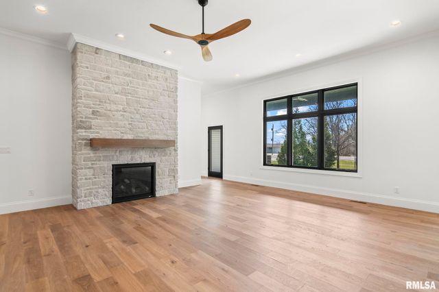 2003 Old Ironbridge, Chatham, IL 62629