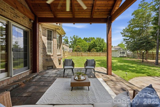 12308 Headquarters Farm Road, Charlotte, NC 28262